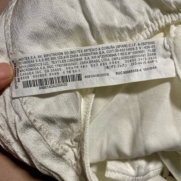 Zara Cream Satin Garment - Picture 7 of 9